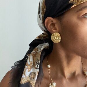 Aurum Clad Swirl Gold Vintage Statement Clip On Earrings